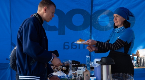 Coop Saaremaa avab heategevusliku õunakohviku, millega kogutakse raha kohalike vähihaigete raviks