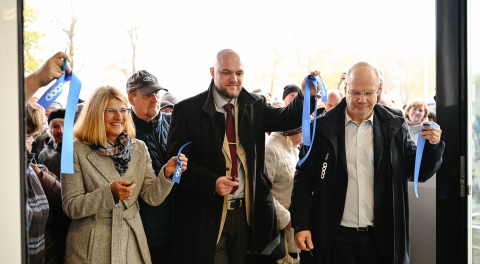 Narvas avati uus Kreenholmi kaubanduskeskus, millega tõi Coop turule uue kaupluseformaadi