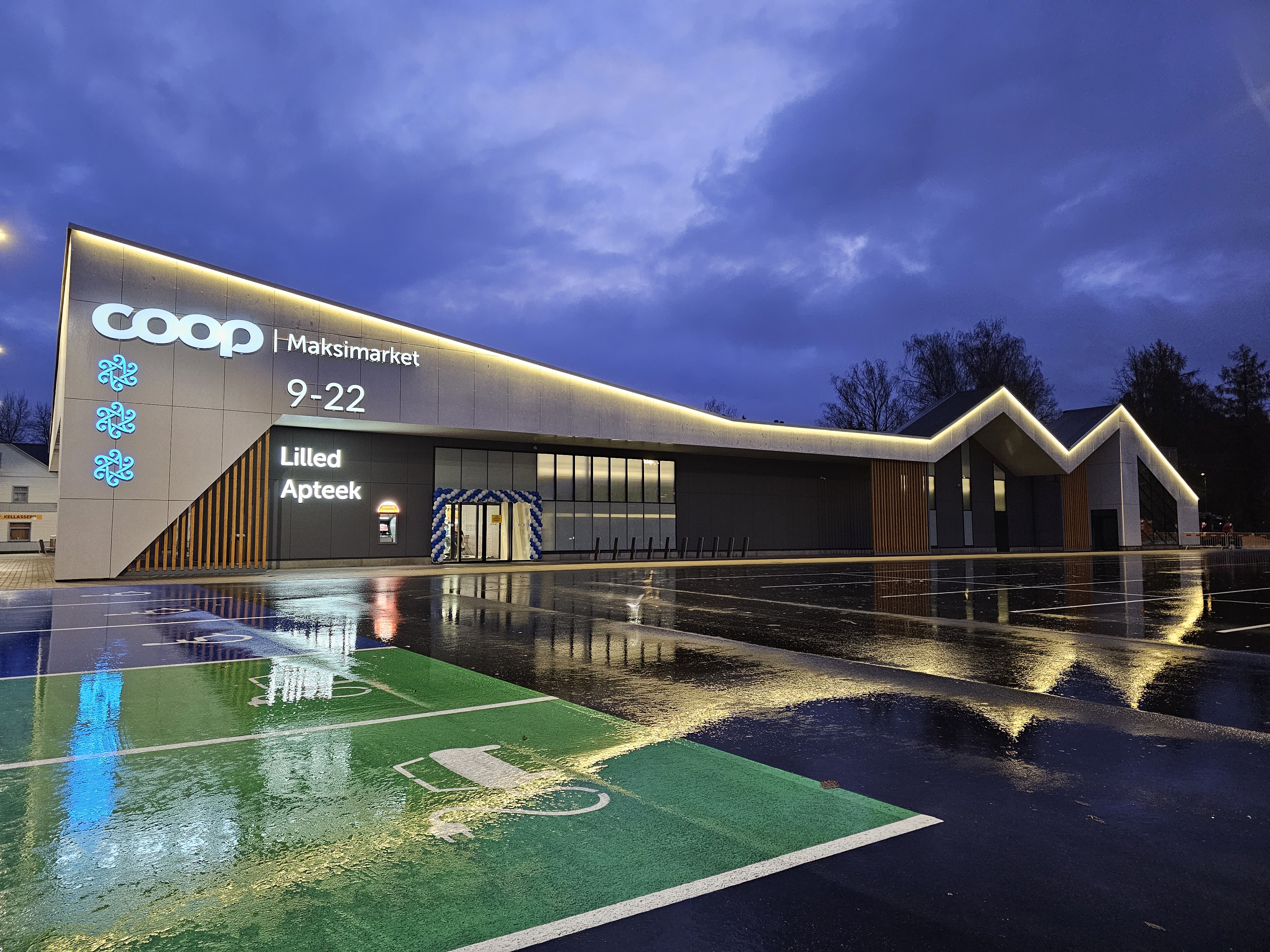 Coop avas Elvas 16. Maksimarketi