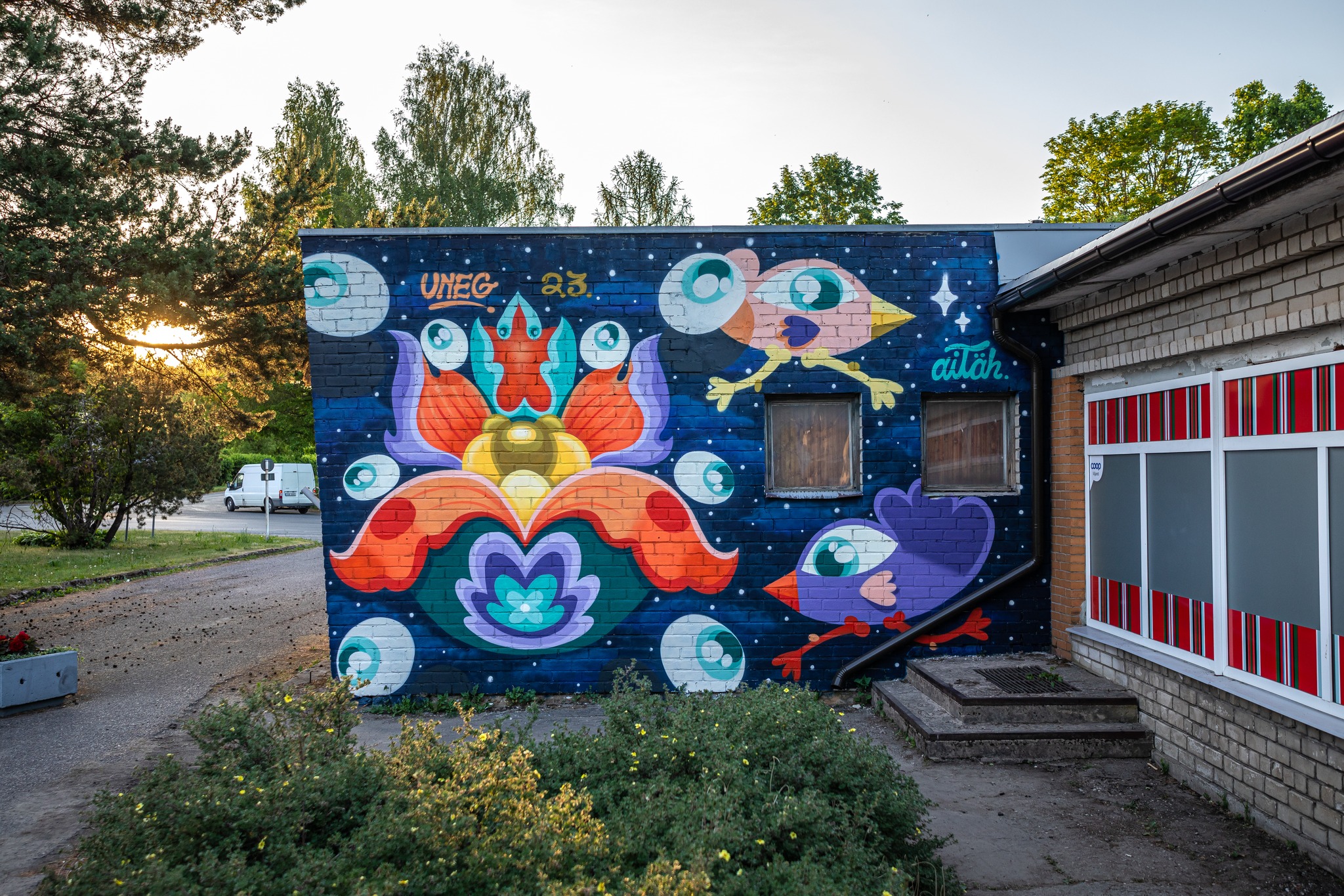 Ramsi kaupluse fassaadi ehib nüüd kuulsa Mehhiko kunstniku maal