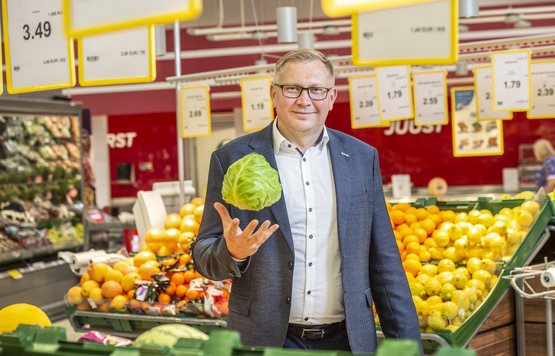 Coop hoiab 23,5 protsendiga Eesti jaekaubanduse turuliidri kohta