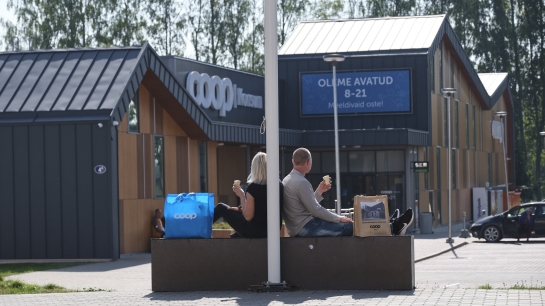 Kõik Coopi toidupoed on lahti kogu jaanipühade aja, üksnes osades kohtades mõnevõrra lühemalt kui tavapäraselt.