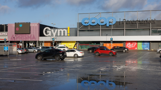 Mustika Coop Peremarket. Foto Andras Kralla Mustika Coop Peremarket. Foto Andras Kralla