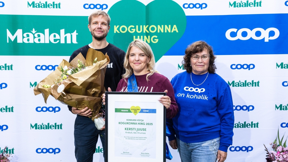 Kogukonna hing 2025: olen lausa sõnatu! Ida-Virumaal peetud simmanile tuli võitjat õnnitlema kogu küla