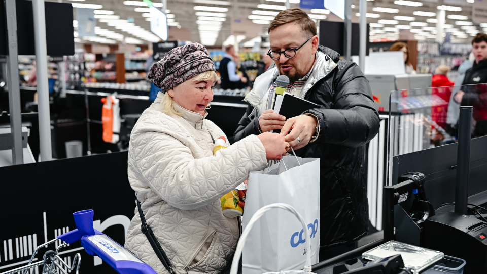 Narvas avati uus Kreenholmi kaubanduskeskus, millega tõi Coop turule uue kaupluseformaadi