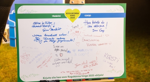 Kogukonna hing 2025: olen lausa sõnatu! Ida-Virumaal peetud simmanile tuli võitjat õnnitlema kogu küla