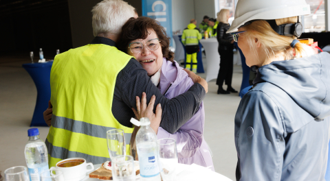 Narva kerkiv esimene uue formaadi Coopi kauplus sai nurgakivi ning saavutas täiskõrguse