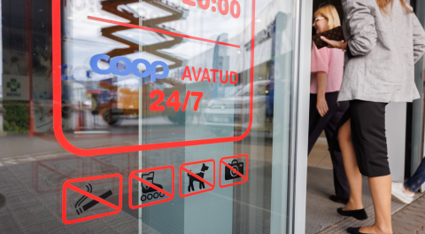 Coop avas ajaloo esimese hüpermarketi, tehes nimega kummarduse Prismale