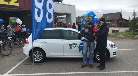 Õnnelike inimeste galerii: kõik nad on endale Coop Lotoga auto võitnud! Päriseks!